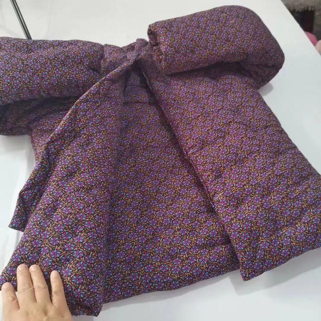 這幾年老年人也越來越愛時髦了.jpg 這幾年老年人也越來越愛時髦了.jpg