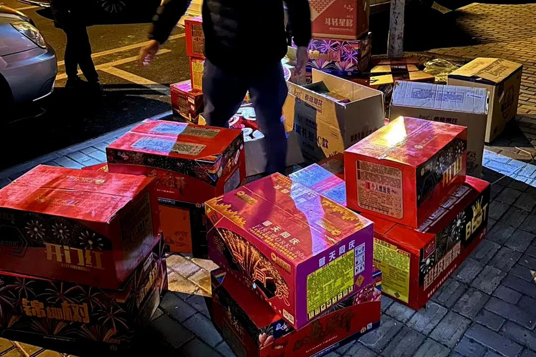 上海今年哪些區(qū)域可以燃放煙花爆竹？哪里可以買？