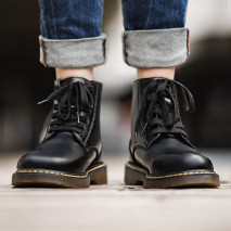 請問哪個(gè)牌子的皮鞋比較好？